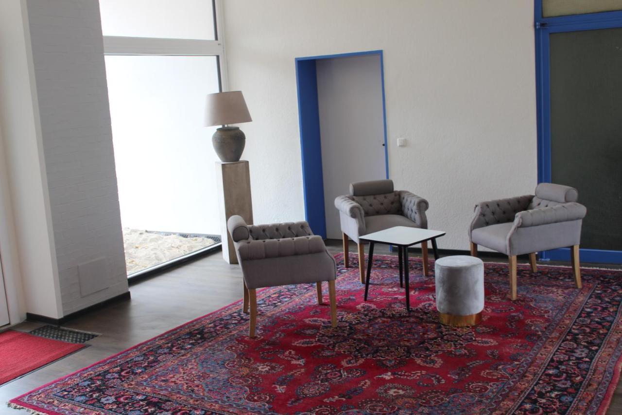 Dünenhaus 4 *